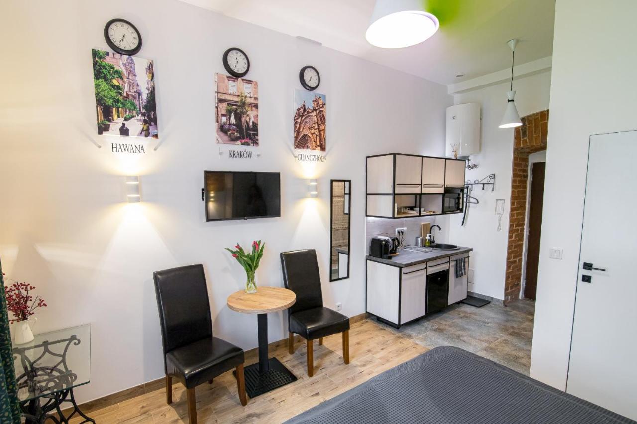 Green - Apartamenty Kleparskie Krakow Bagian luar foto