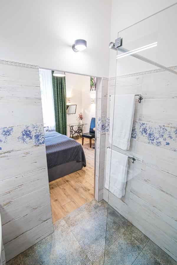 Green - Apartamenty Kleparskie Krakow Bagian luar foto